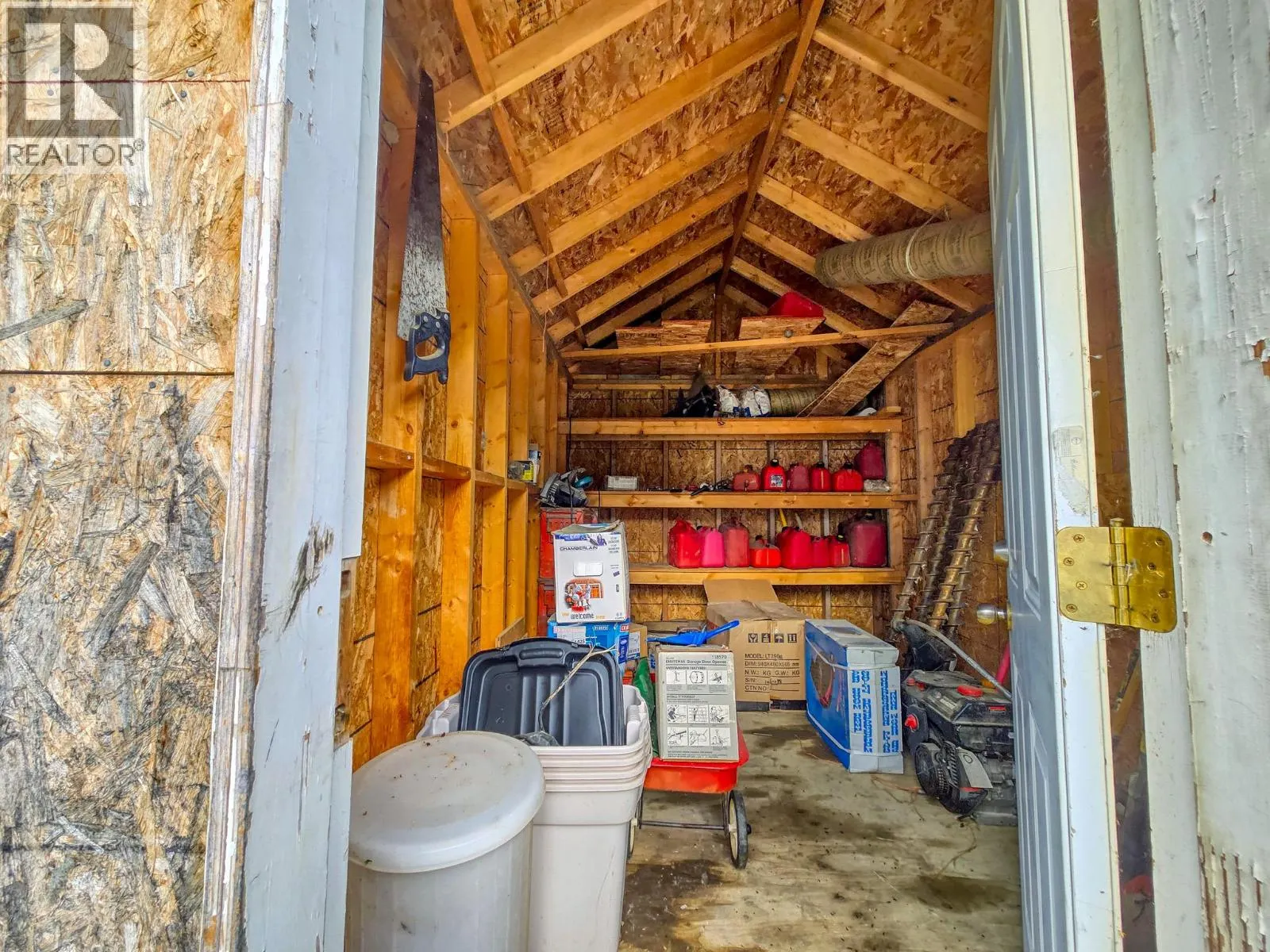 4772 Crescentwood Drive
