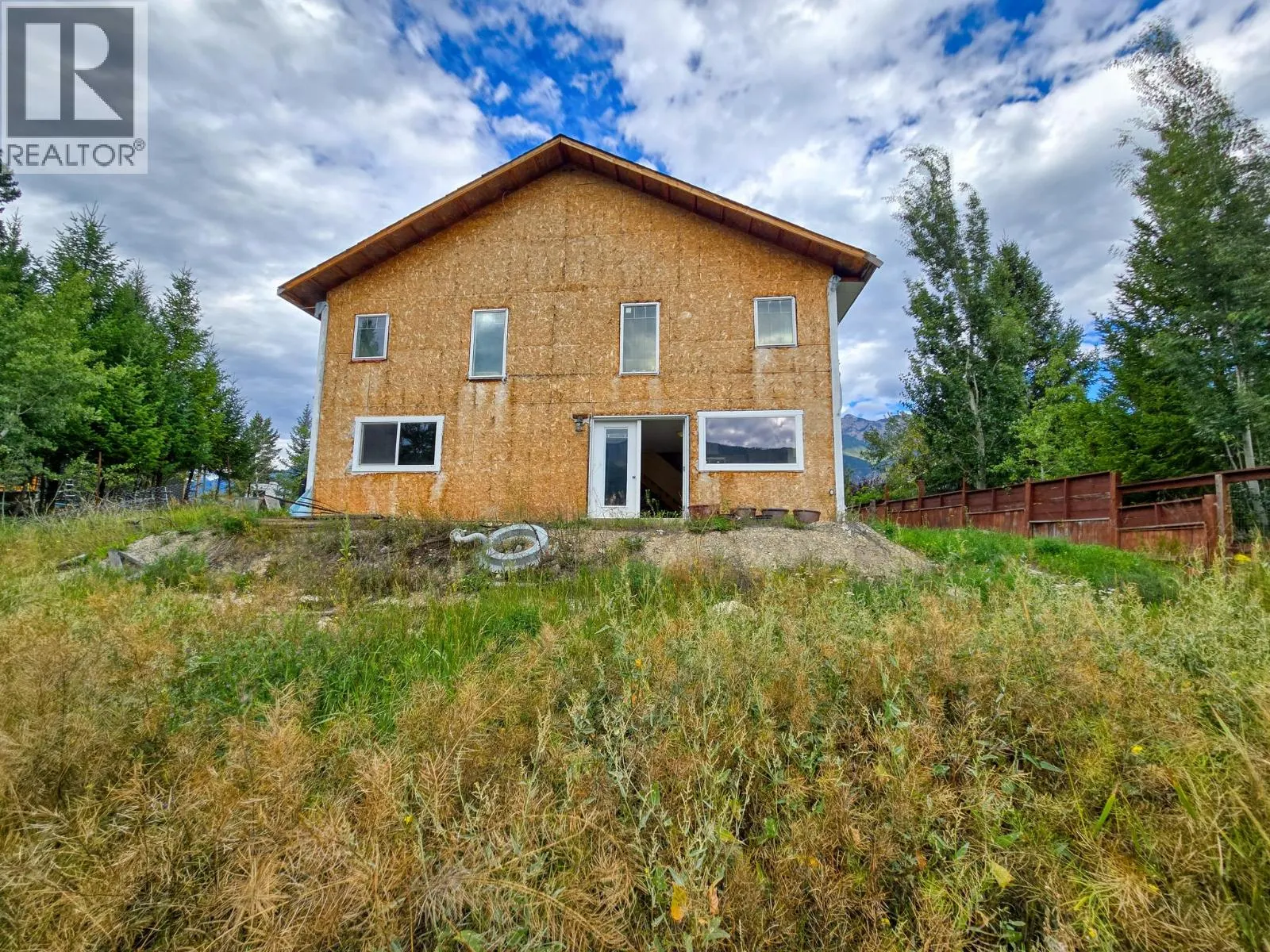 4772 Crescentwood Drive