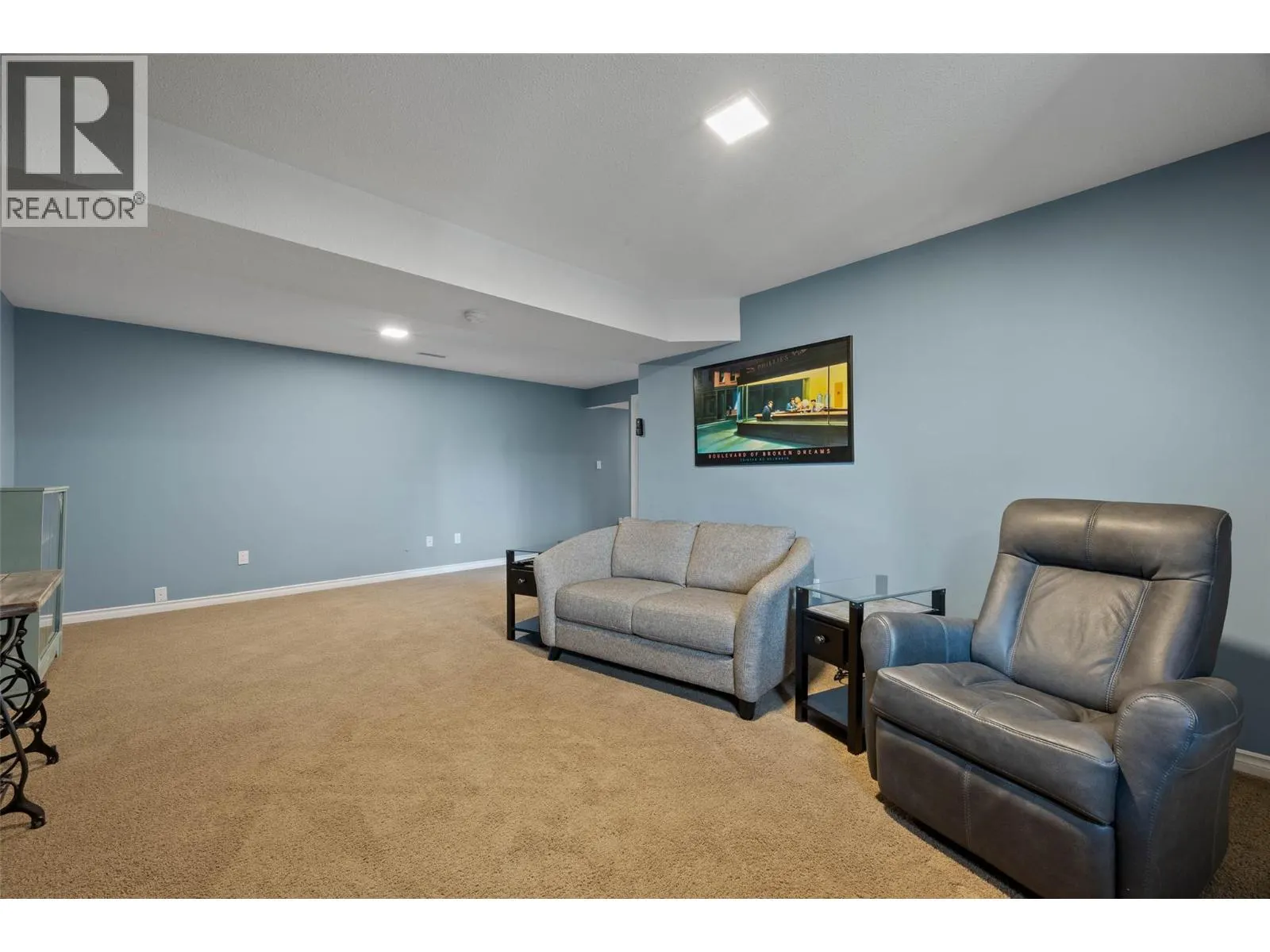 770 Sequoia Place