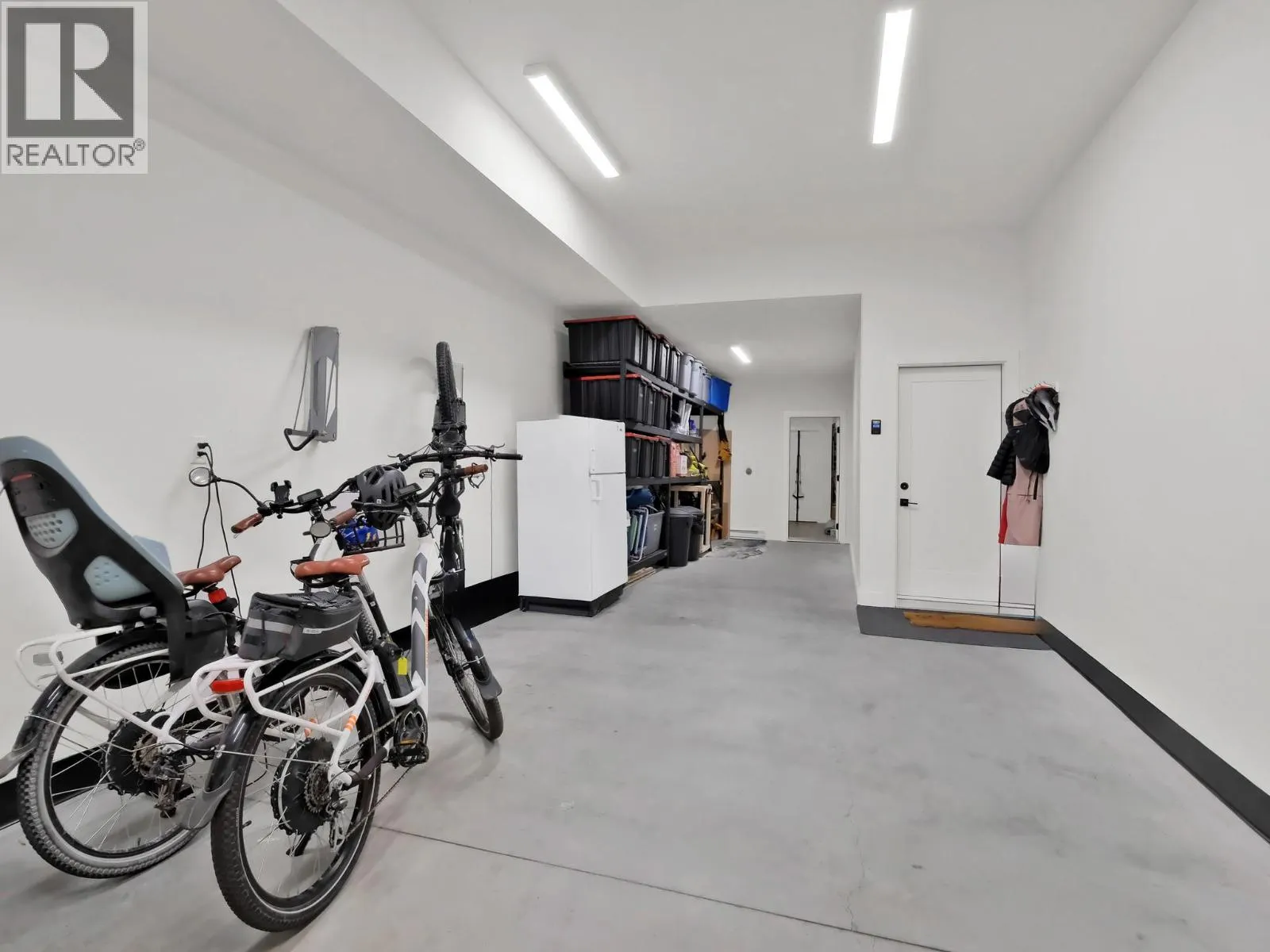 151 ABBOTT Street Unit# 101