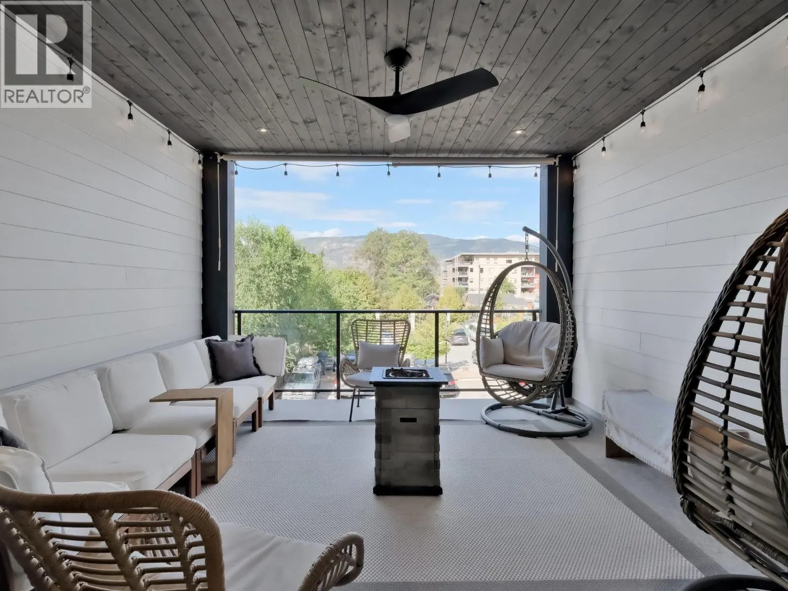 151 ABBOTT Street Unit# 101