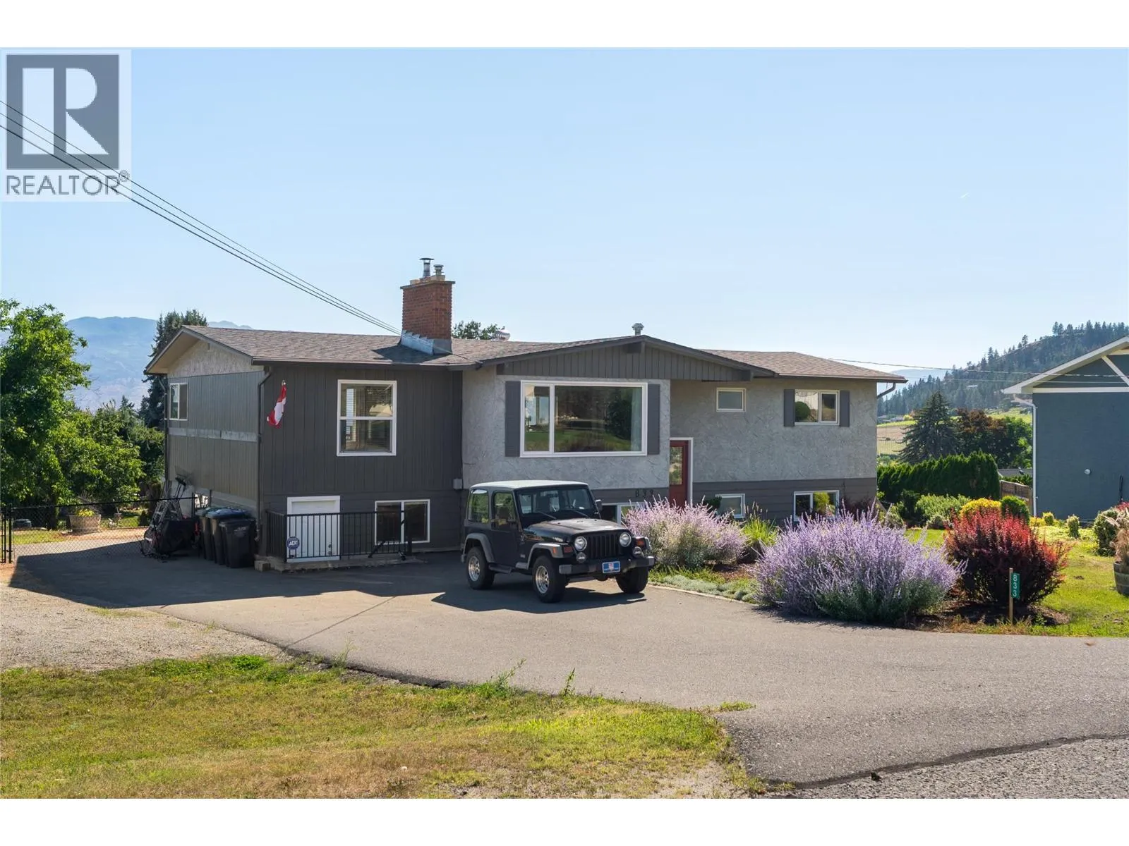 833 HAWTHORNE Road