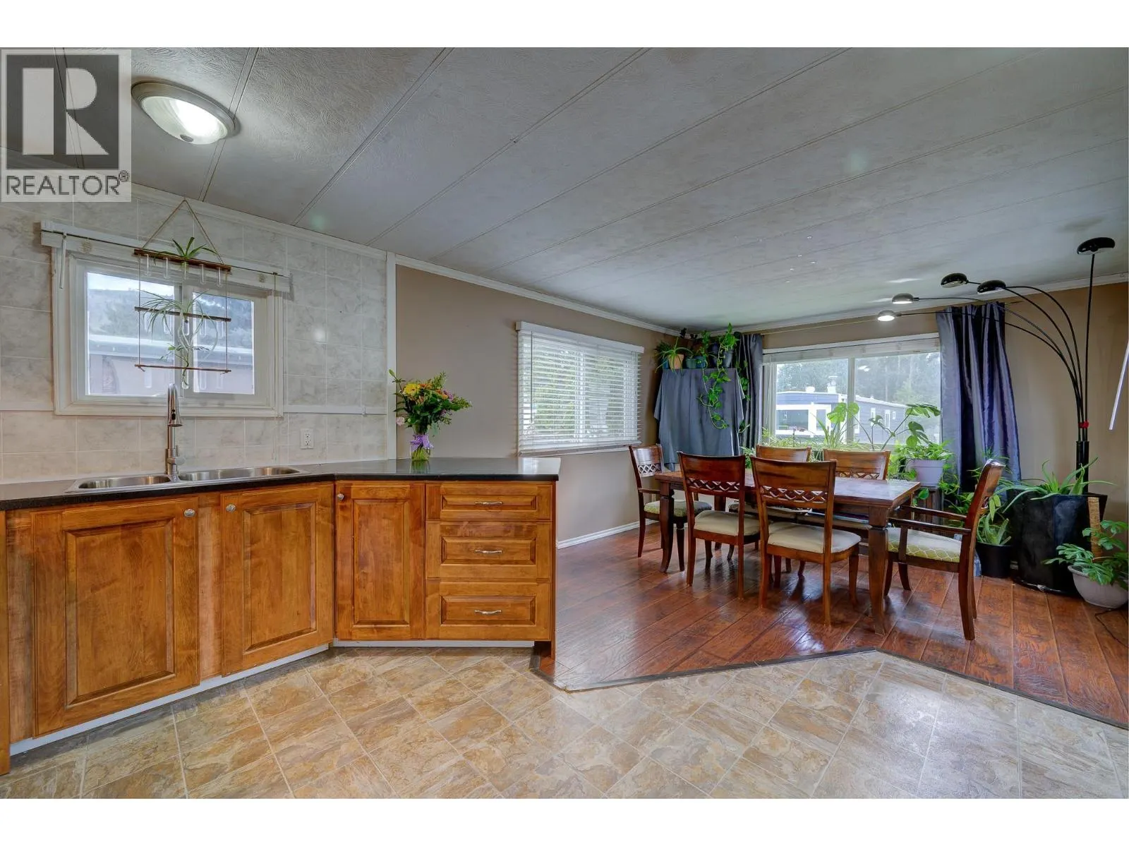 2400 OAKDALE Way Unit# 112