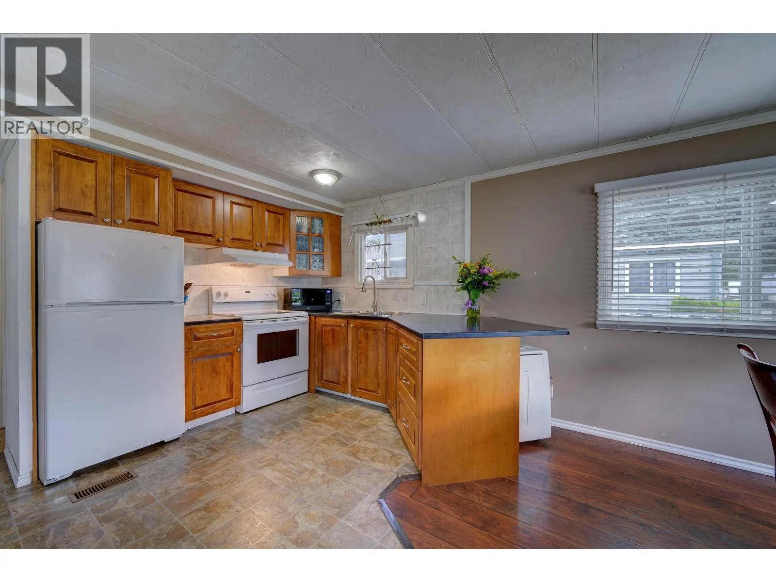 2400 OAKDALE Way Unit# 112