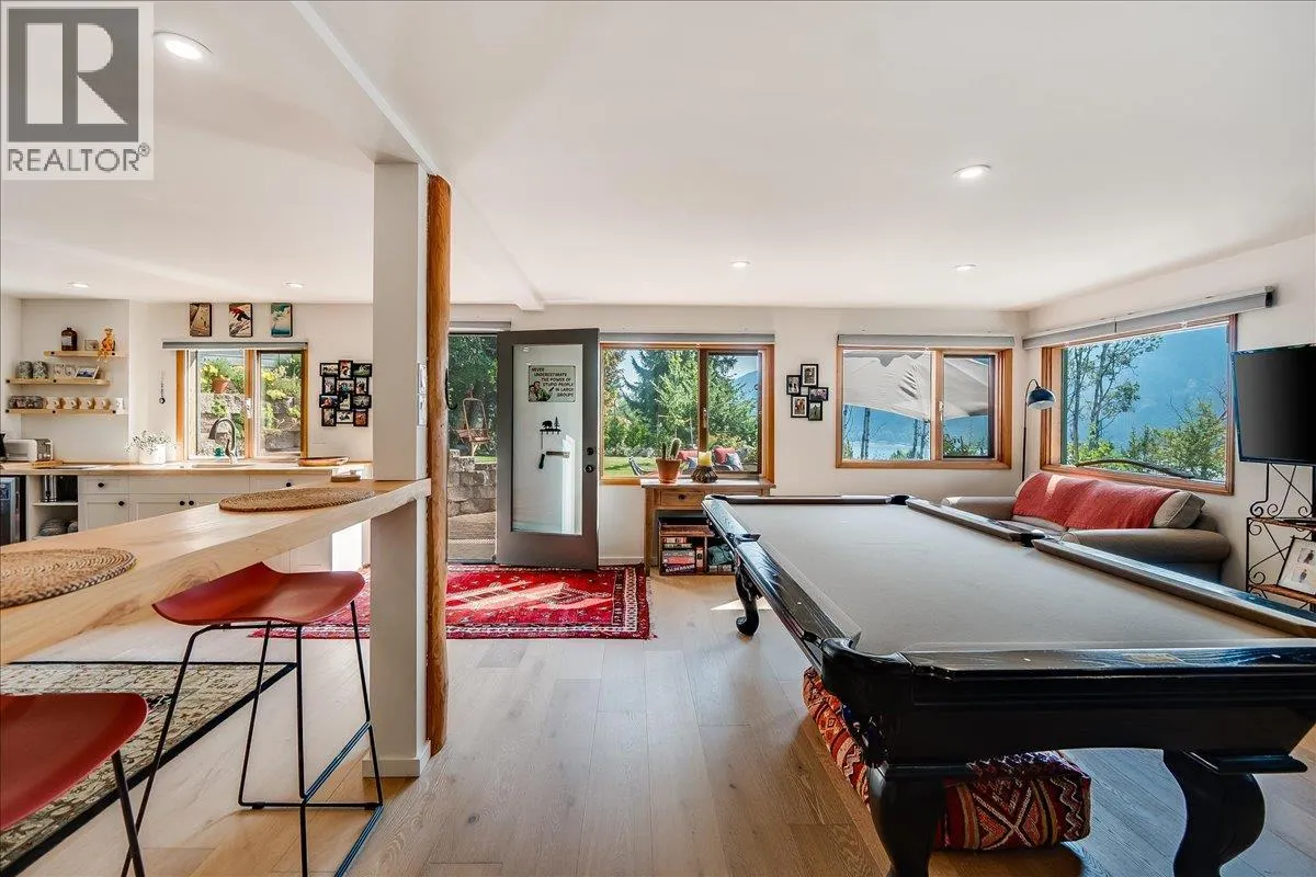 3135 KENIRIS Road