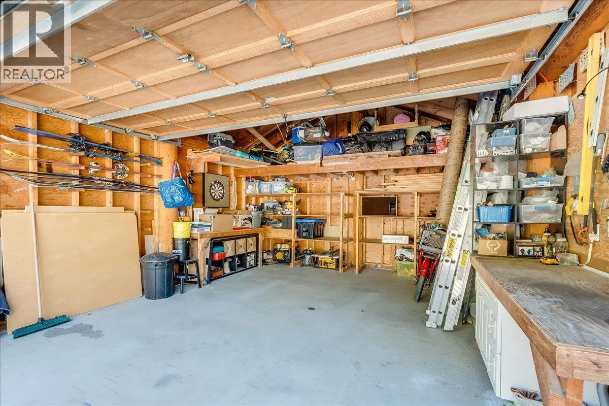 3135 KENIRIS Road