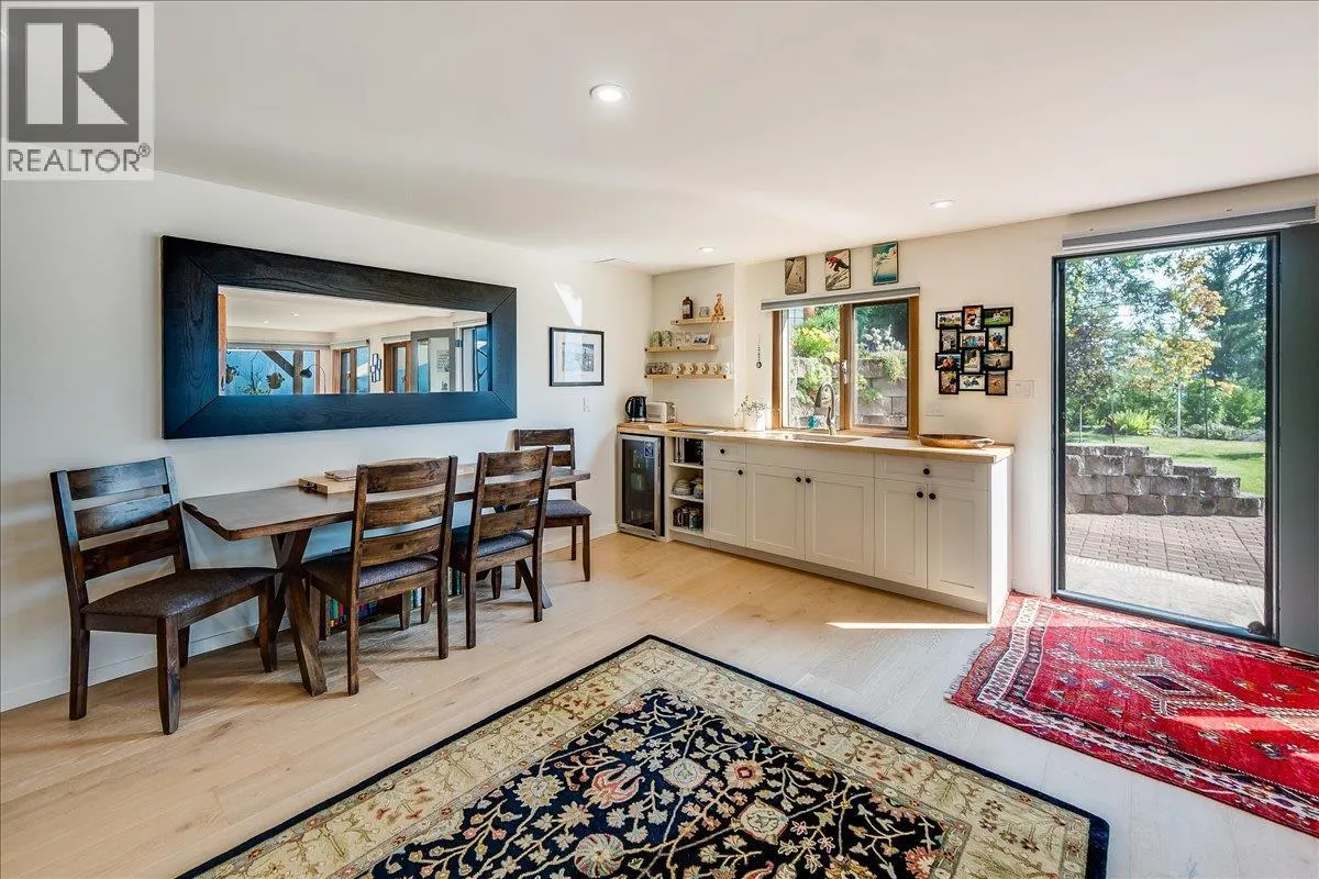 3135 KENIRIS Road