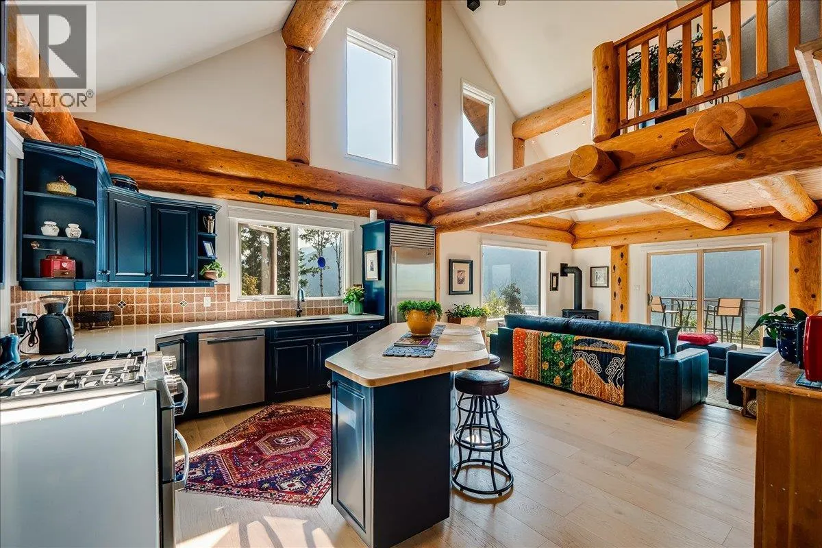 3135 KENIRIS Road
