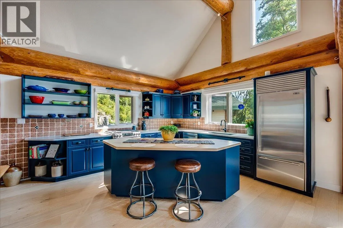 3135 KENIRIS Road