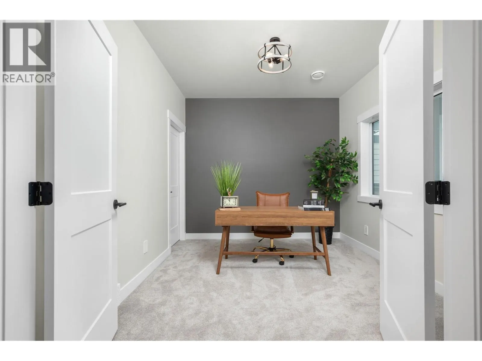 7760 Okanagan Landing Road Unit# 131 Lot# 34