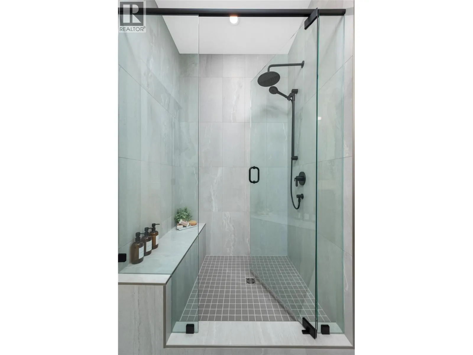 7760 Okanagan Landing Road Unit# 131 Lot# 34