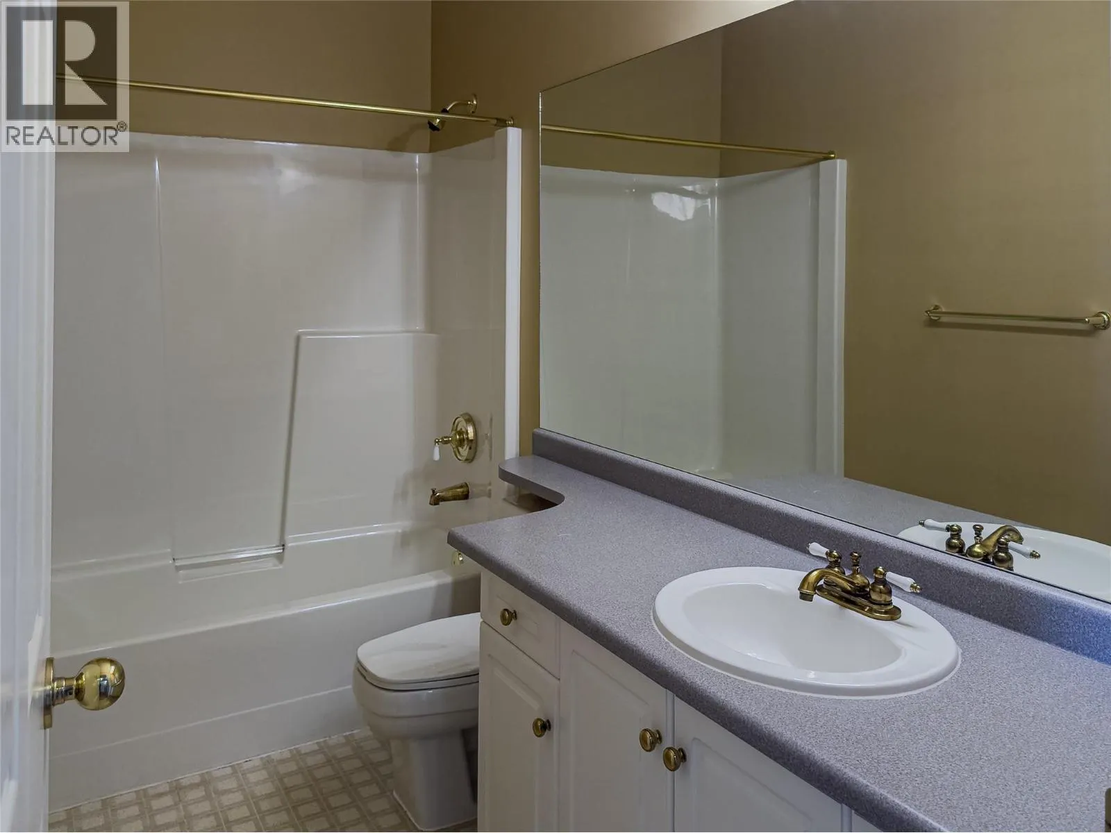 650 Harrington Road Unit# 102