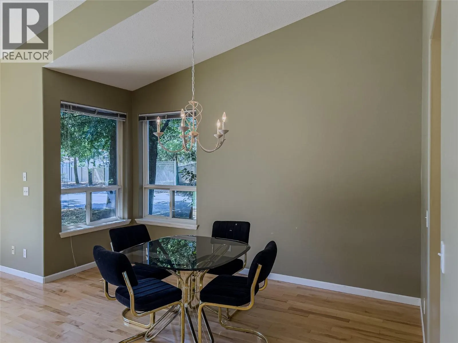 650 Harrington Road Unit# 102