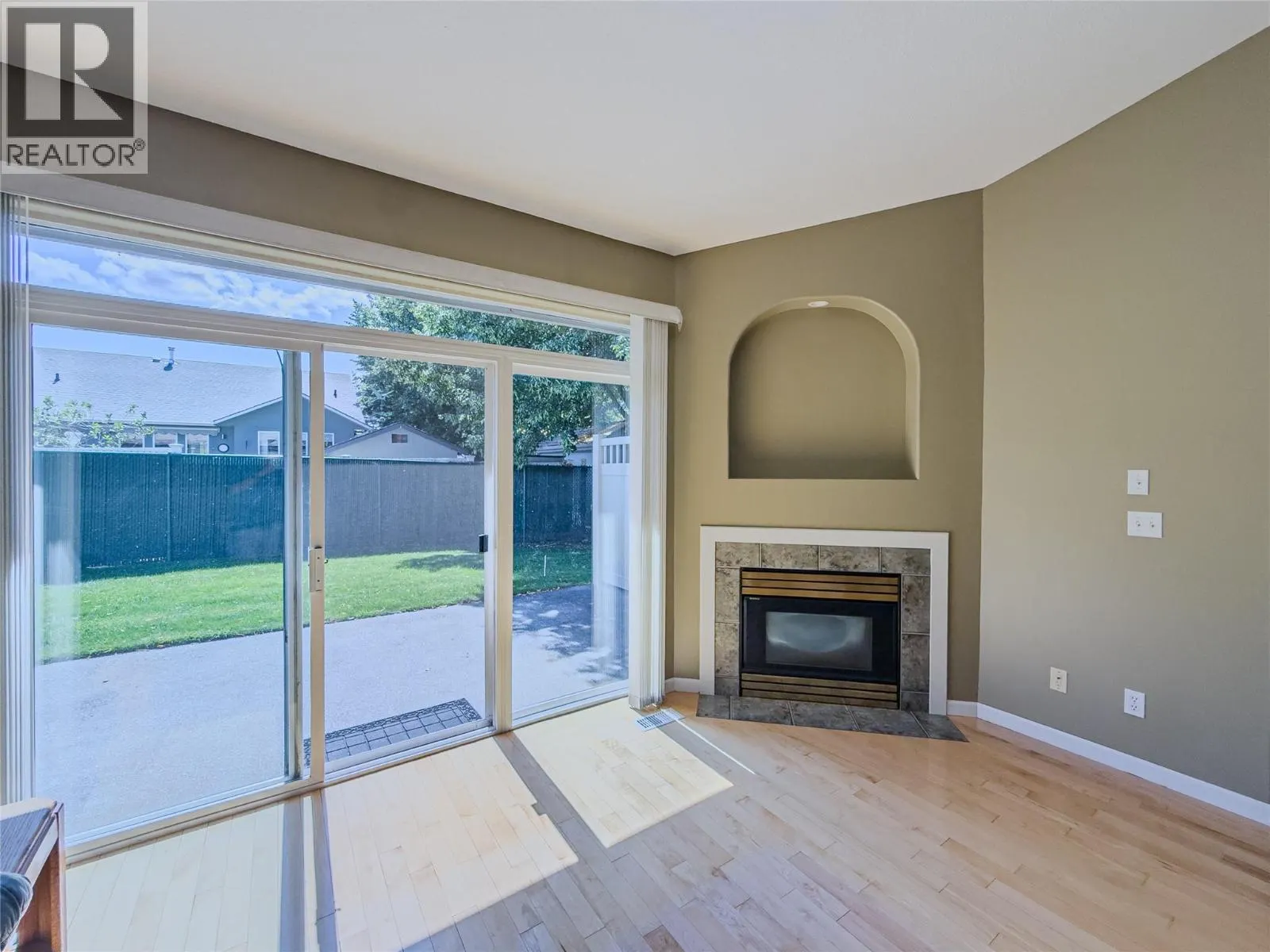 650 Harrington Road Unit# 102