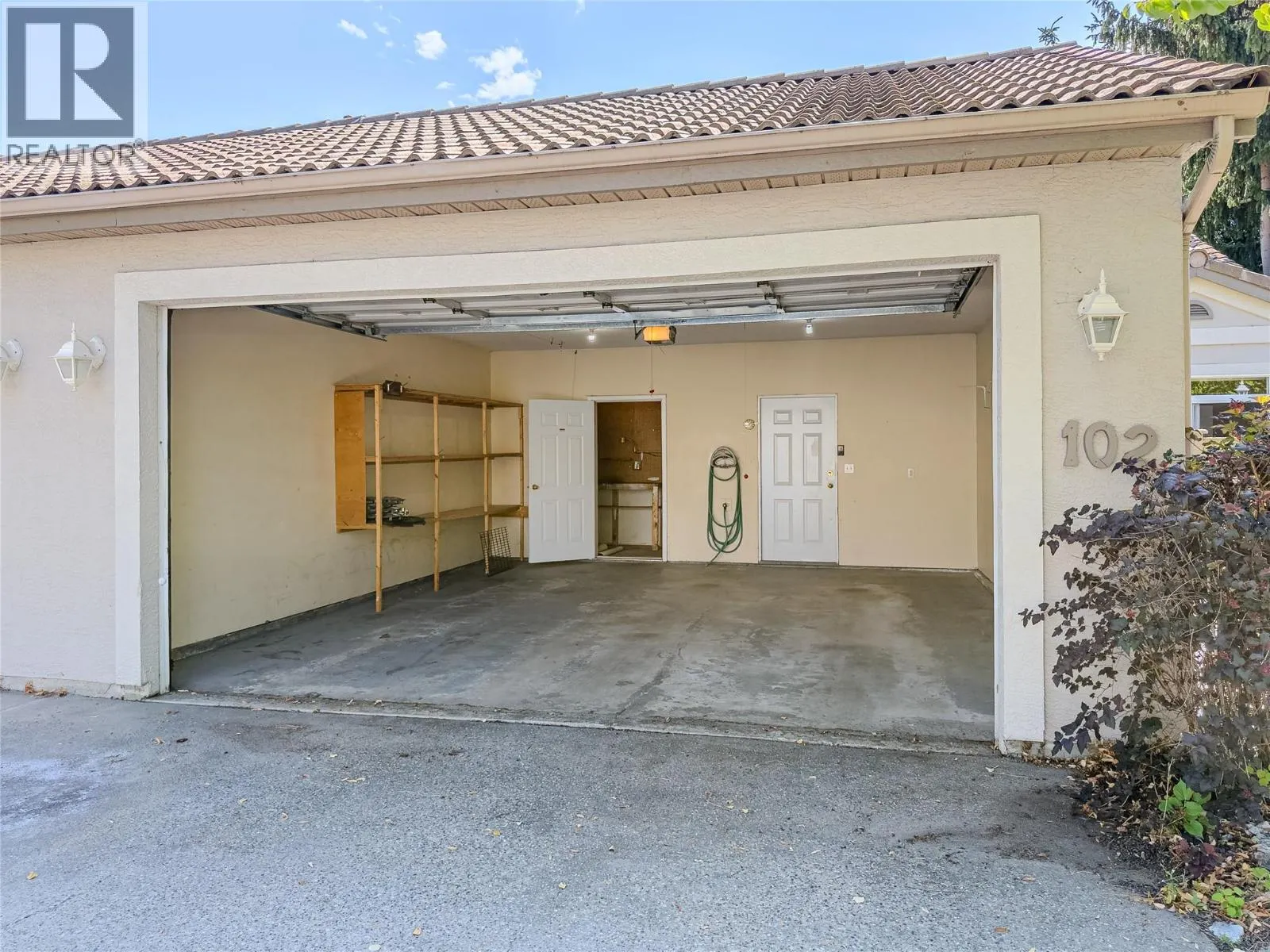 650 Harrington Road Unit# 102