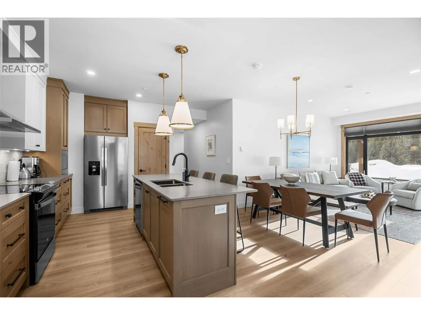 7005 MCGILLIVRAY LAKE Drive Unit# 16