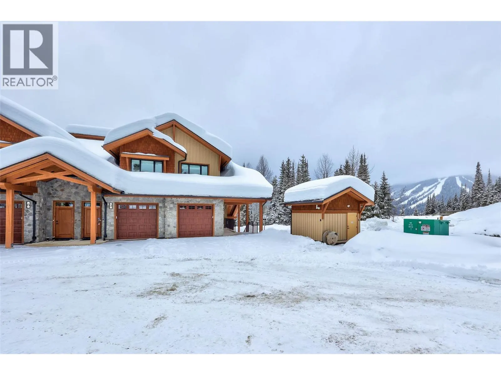 7005 MCGILLIVRAY LAKE Drive Unit# 16