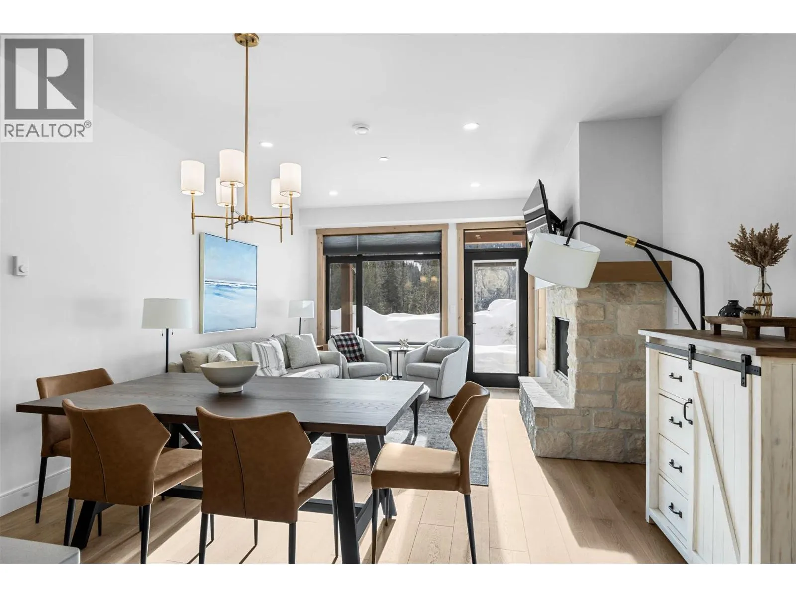 7005 MCGILLIVRAY LAKE Drive Unit# 16