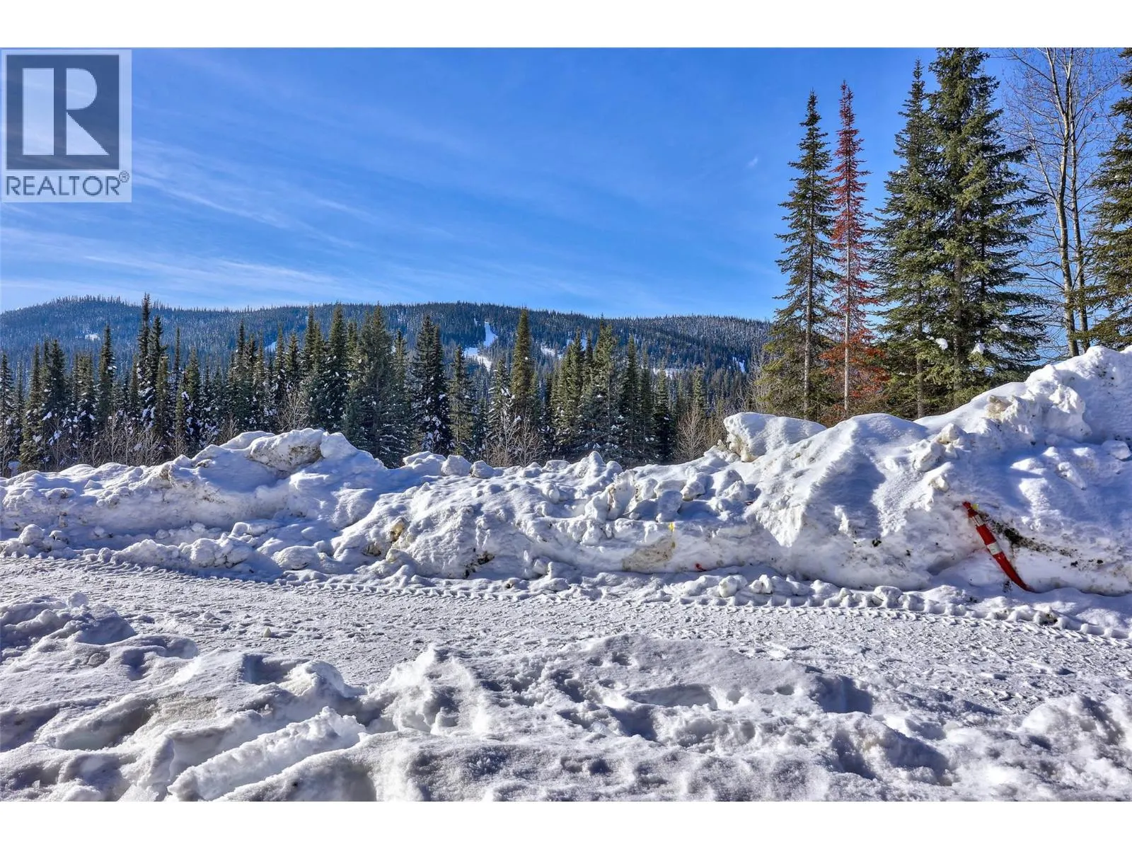 7005 MCGILLIVRAY LAKE Drive Unit# 16