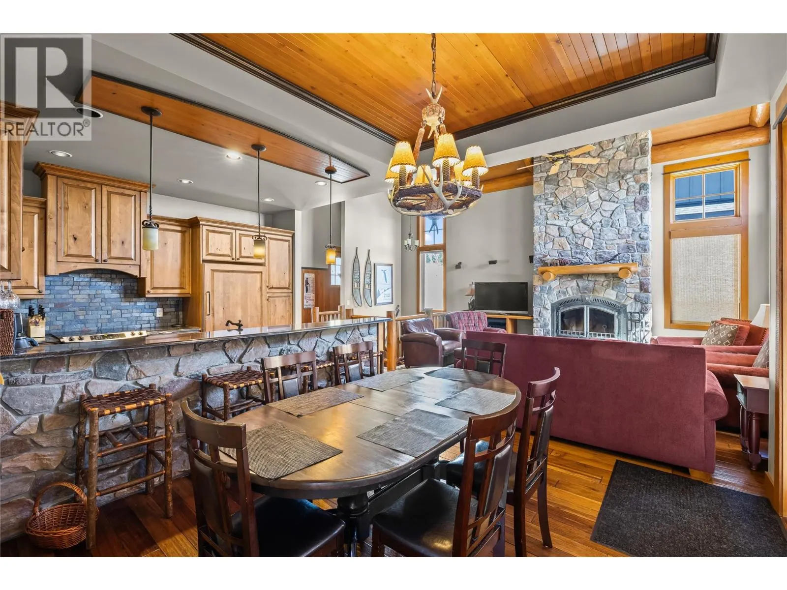 255 Feathertop Way Unit# 7