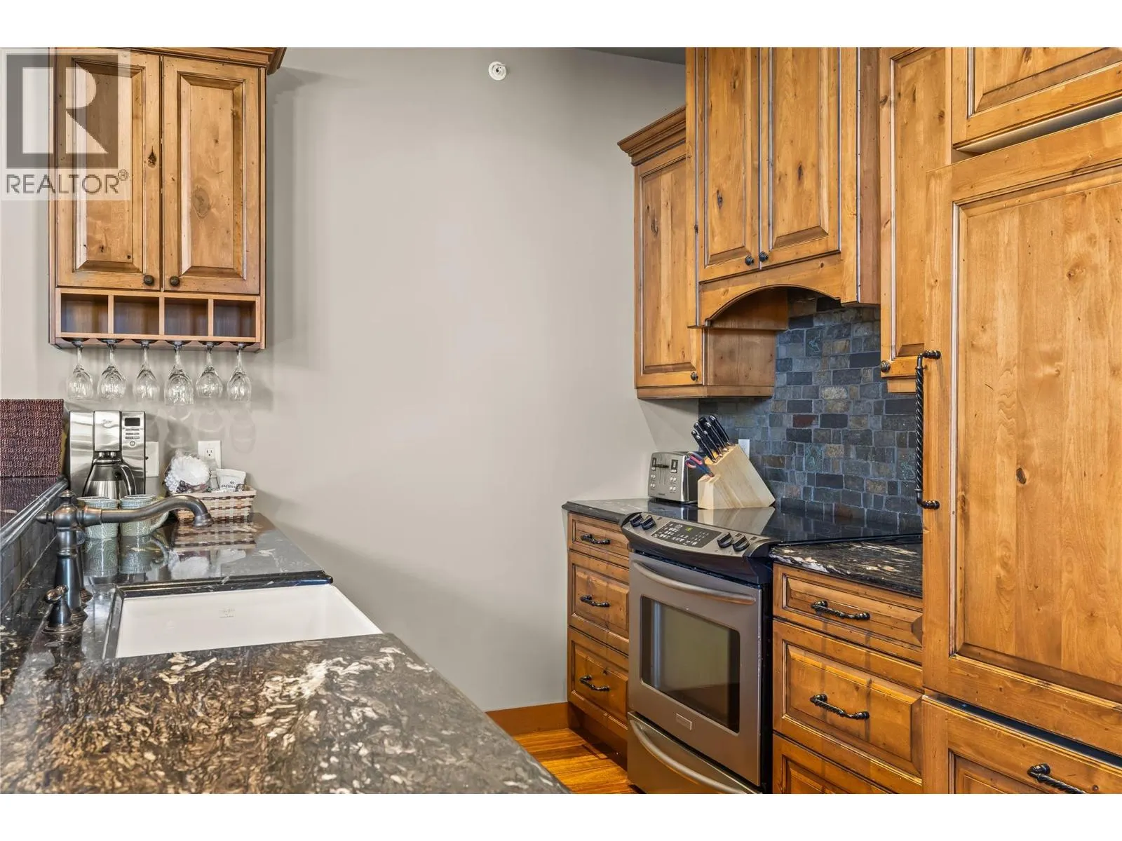 255 Feathertop Way Unit# 7