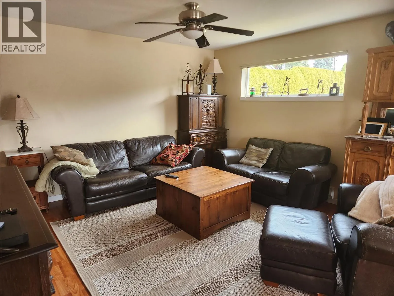 3473 Moberly Road