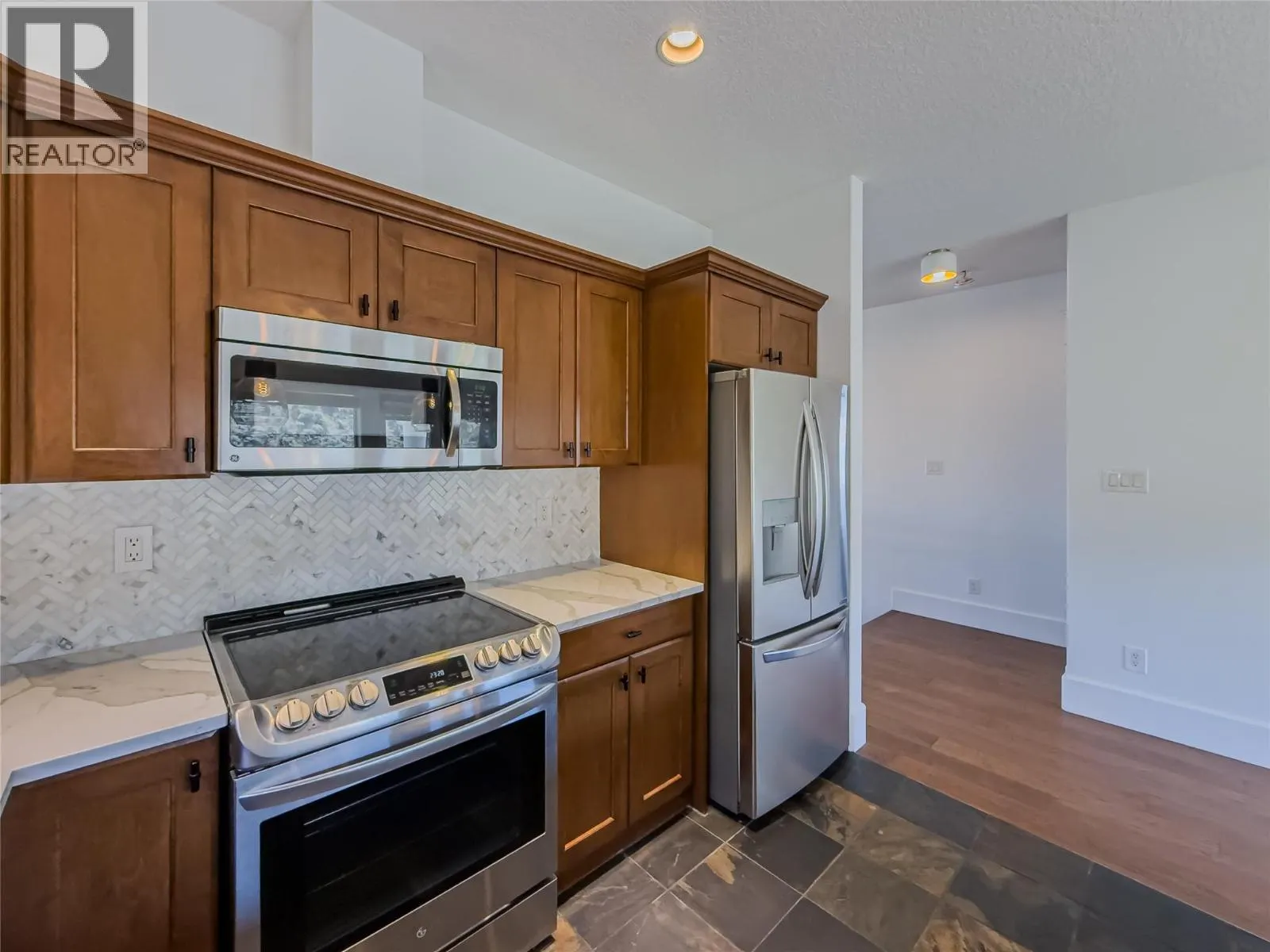 875 Sahali Terrace Unit# 13