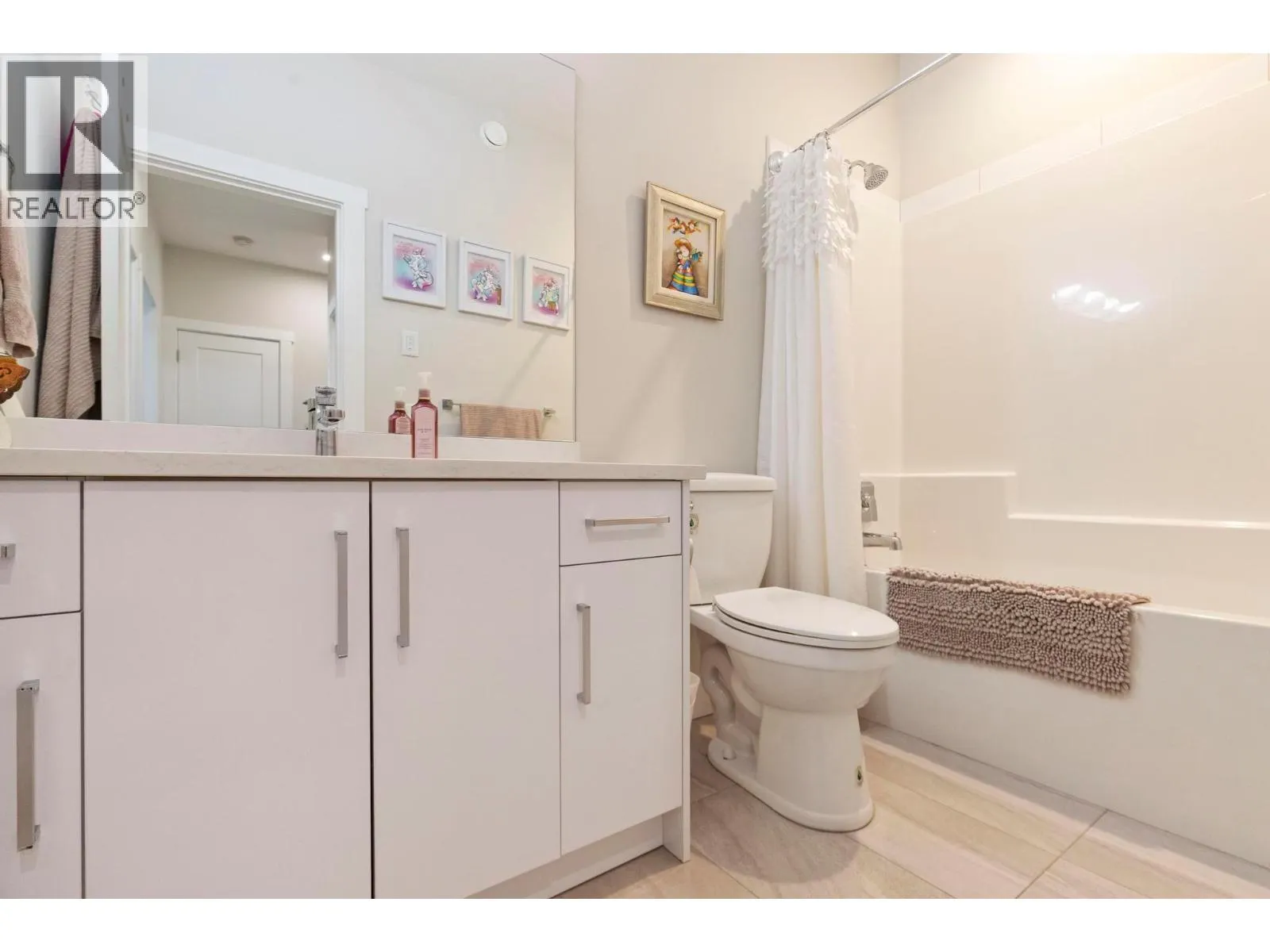 115 Wyndham Crescent Unit# 6