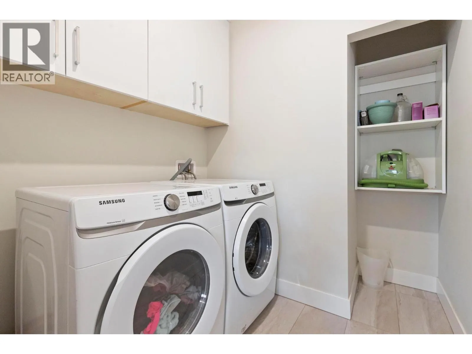 115 Wyndham Crescent Unit# 6