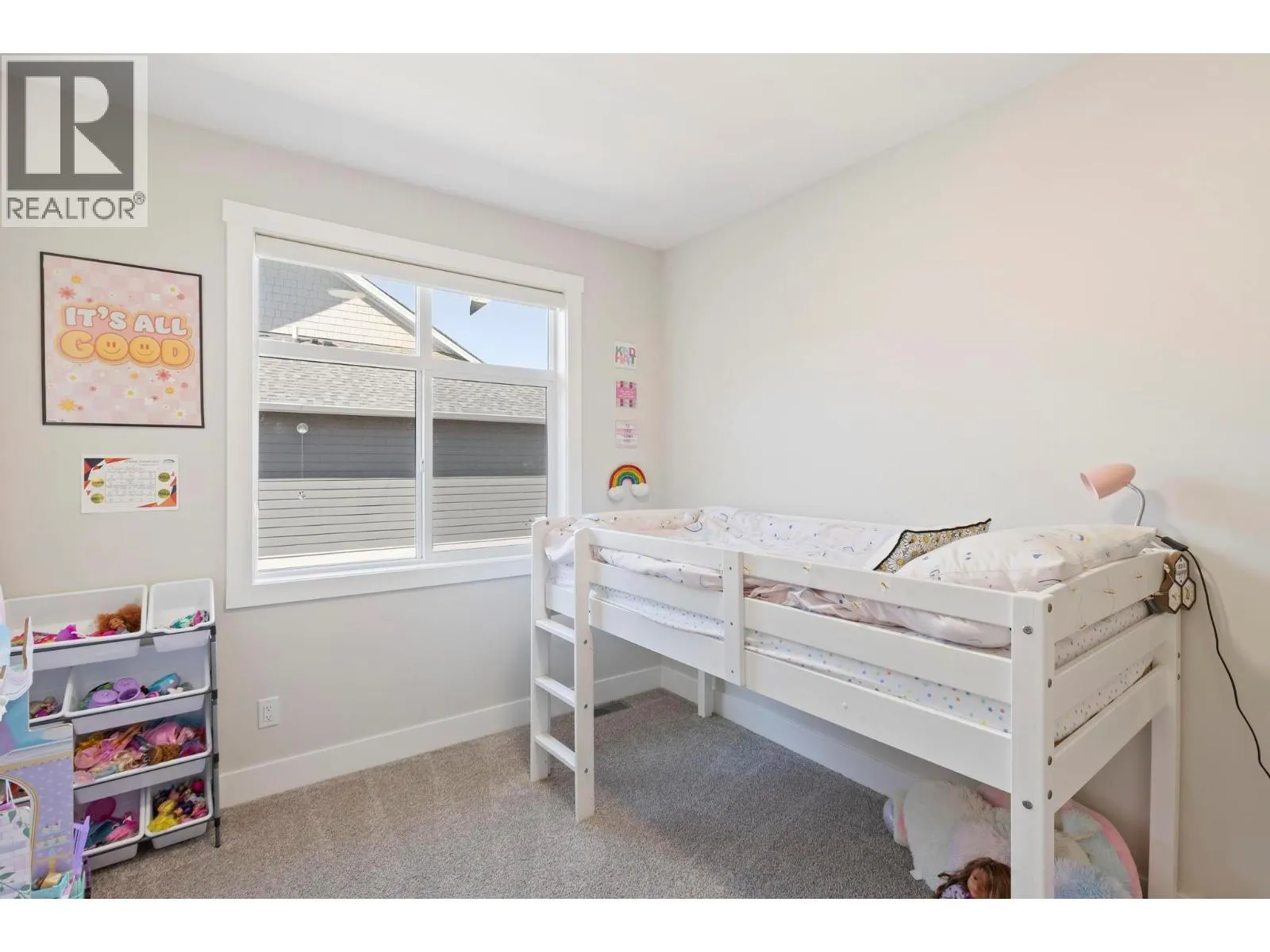 115 Wyndham Crescent Unit# 6