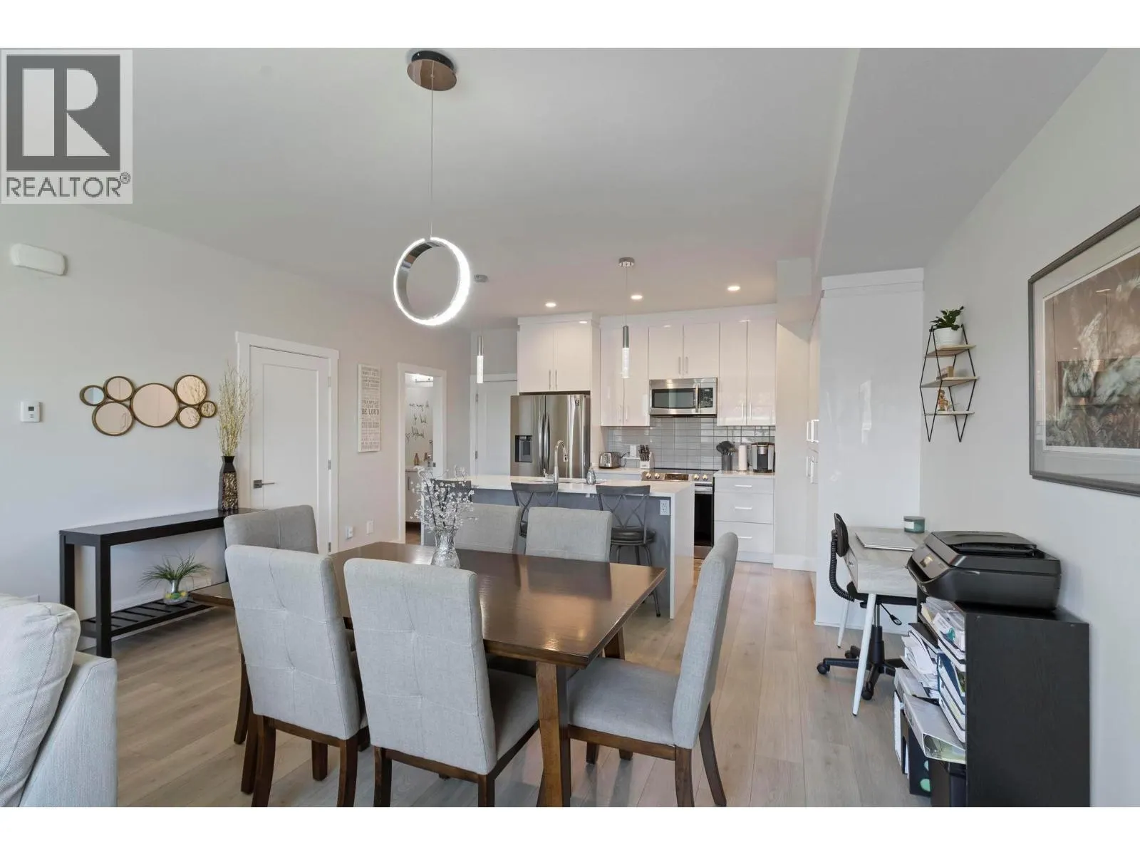 115 Wyndham Crescent Unit# 6