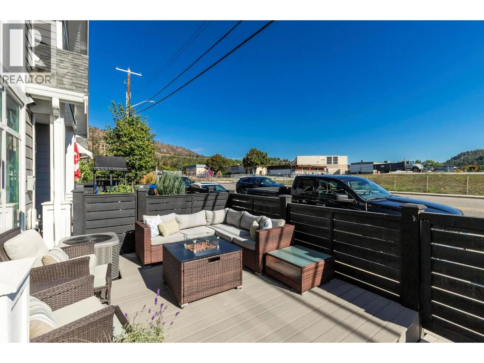 115 Wyndham Crescent Unit# 6