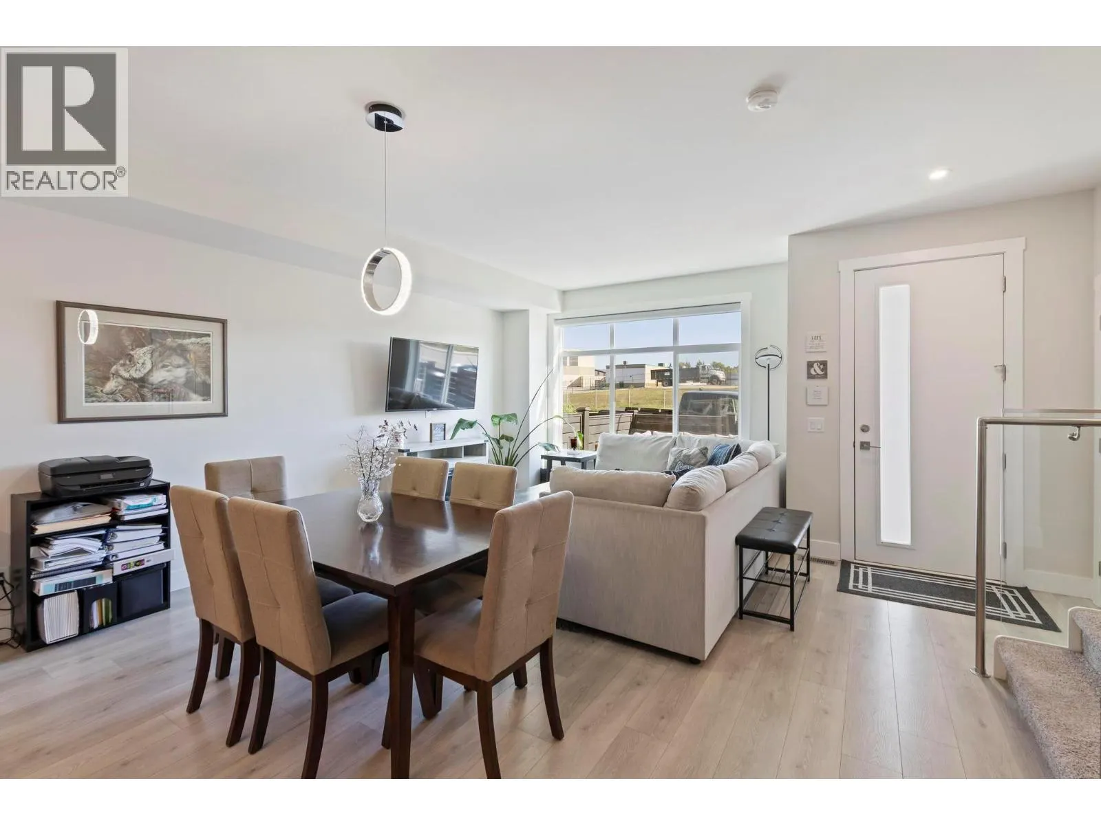 115 Wyndham Crescent Unit# 6