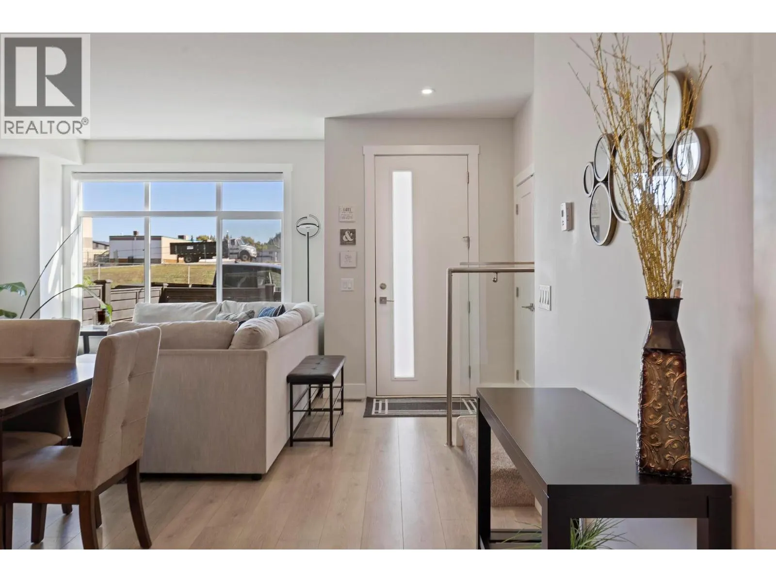 115 Wyndham Crescent Unit# 6