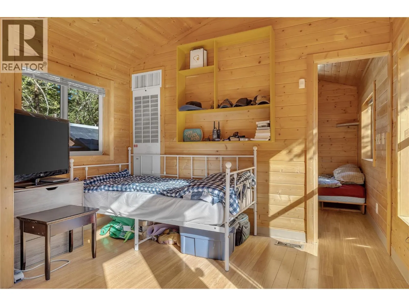 4835 Paradise Valley Drive Unit# 17
