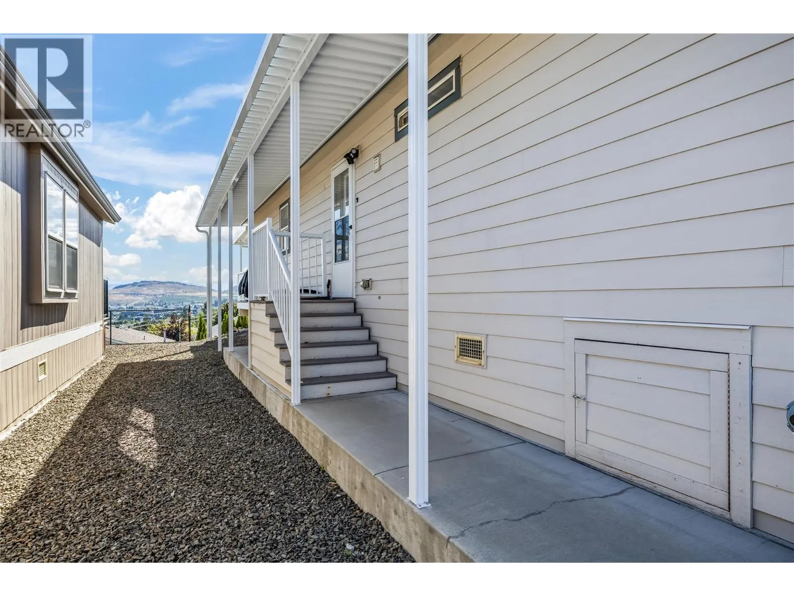 2440 Old Okanagan Highway Unit# 509