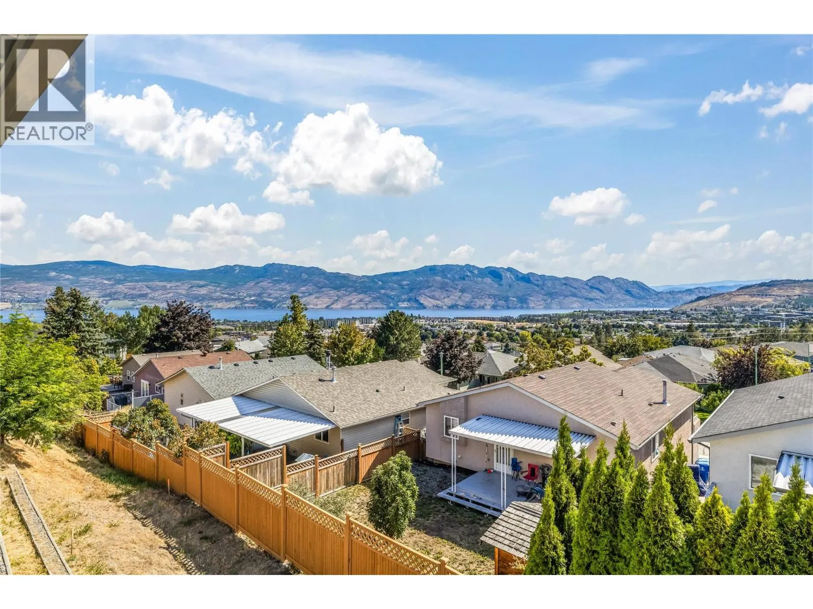 2440 Old Okanagan Highway Unit# 509