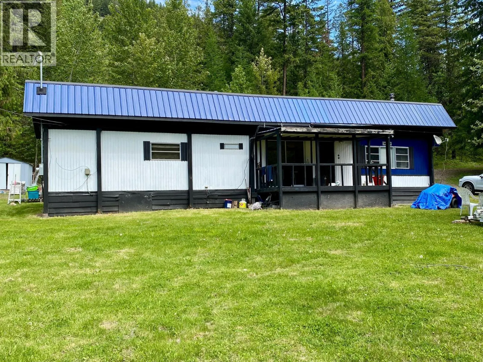 1433 Creighton Valley Road