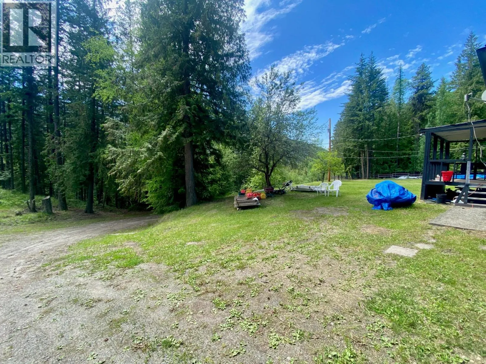 1433 Creighton Valley Road