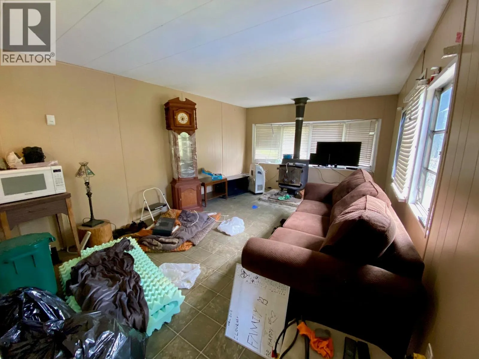 1433 Creighton Valley Road