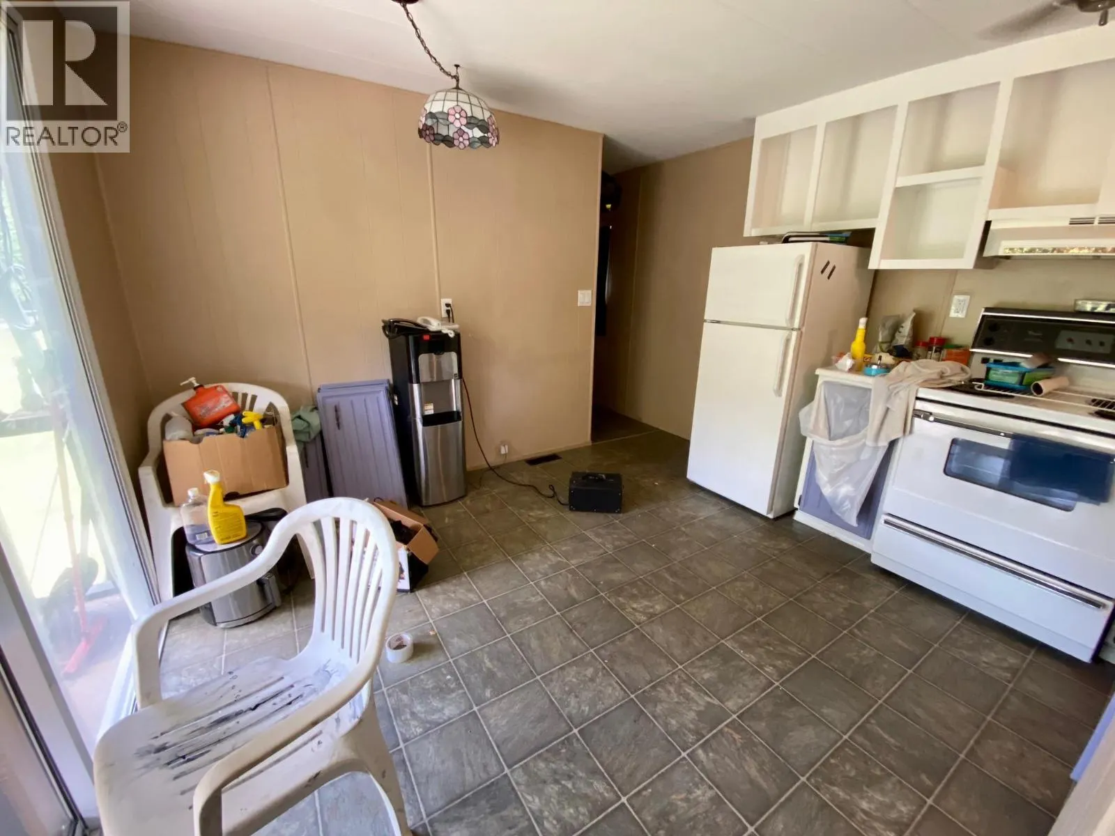 1433 Creighton Valley Road