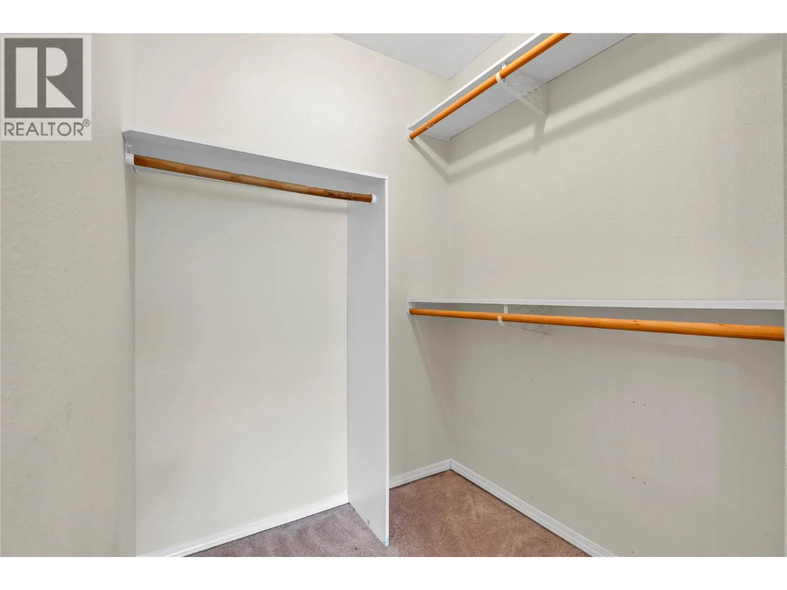 3310 Skaha Lake Road Unit# 306