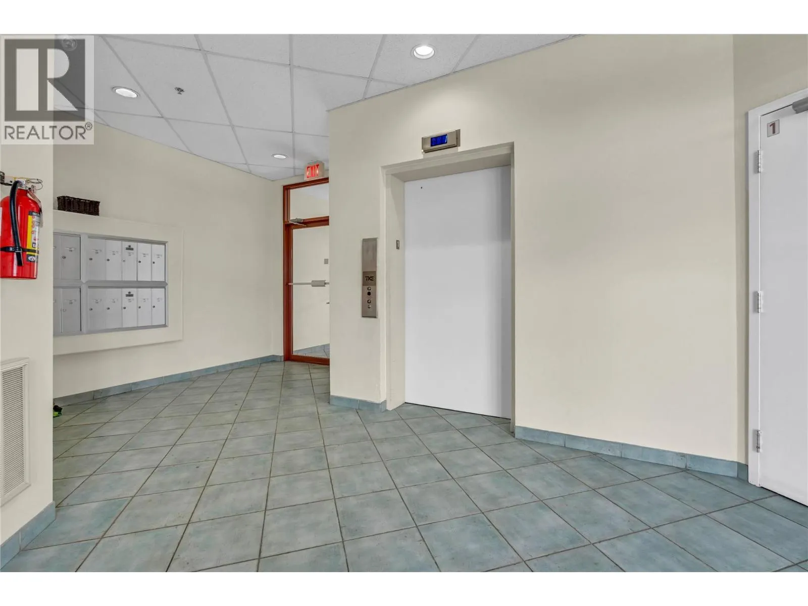 3310 Skaha Lake Road Unit# 306