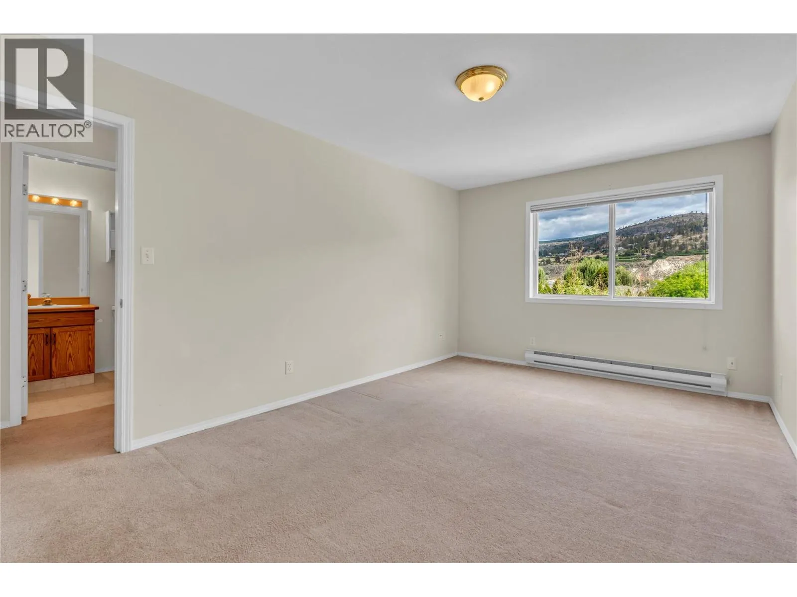 3310 Skaha Lake Road Unit# 306
