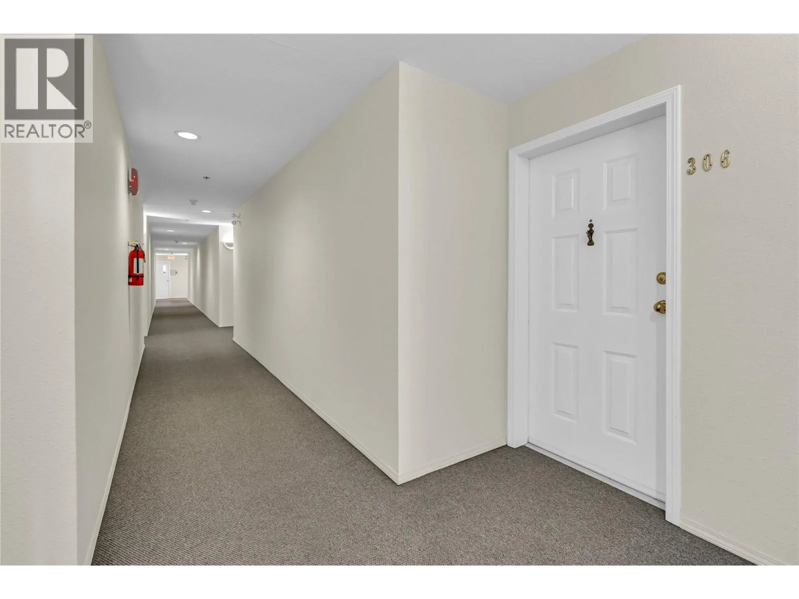 3310 Skaha Lake Road Unit# 306