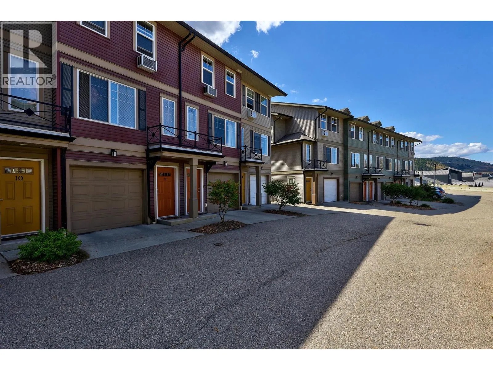 1970 Braeview Place Unit# 8