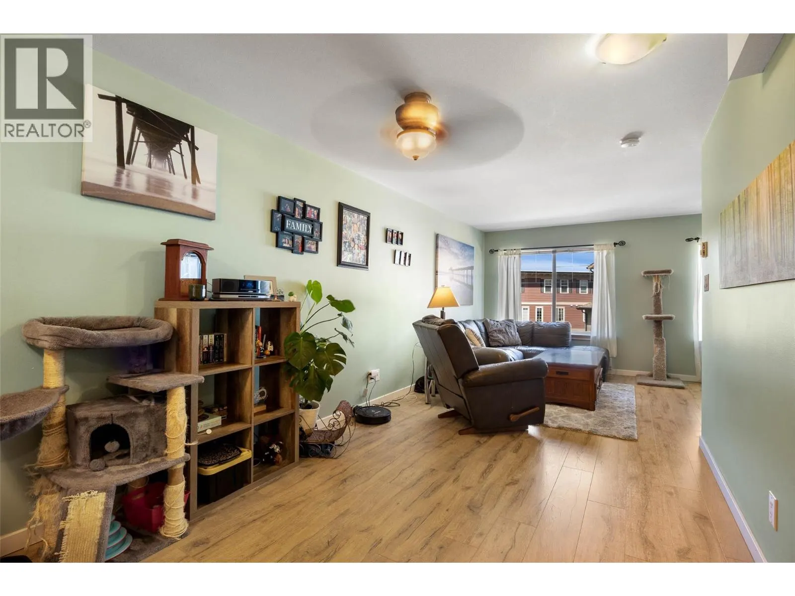 1970 Braeview Place Unit# 8