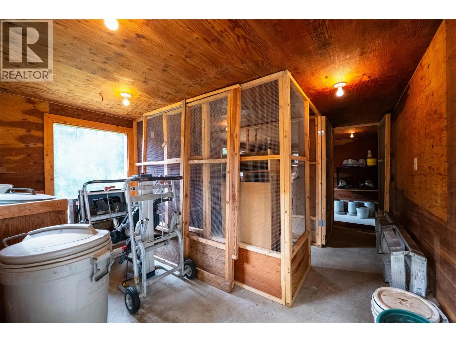 6968 Beggs Road