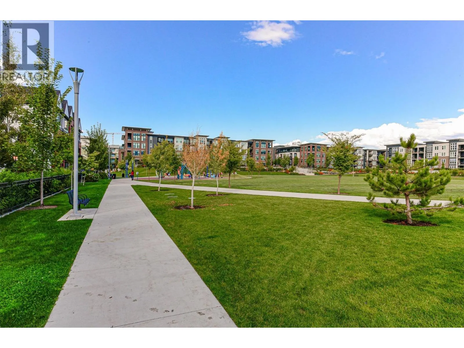 1775 Chapman Place Unit# PH12