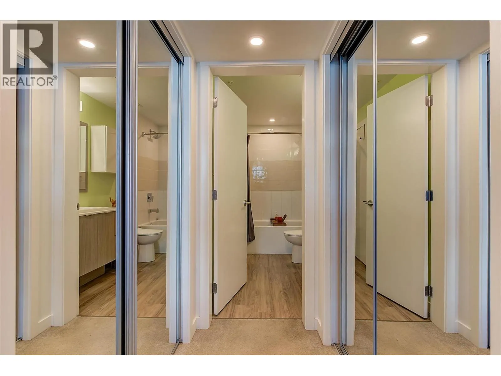 1775 Chapman Place Unit# PH12